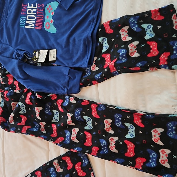 NINTENDO Gold Boys 3pc Sleep Set - 6/7. NEW - Picture 3 of 6